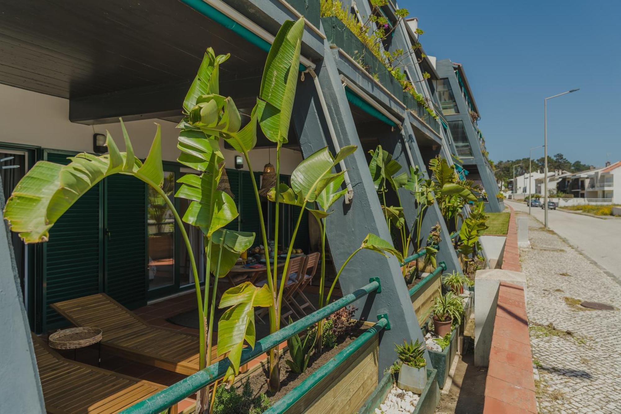 Surf Guesthouse - 7Min Walk To The Beach ปาไตอัส ภายนอก รูปภาพ